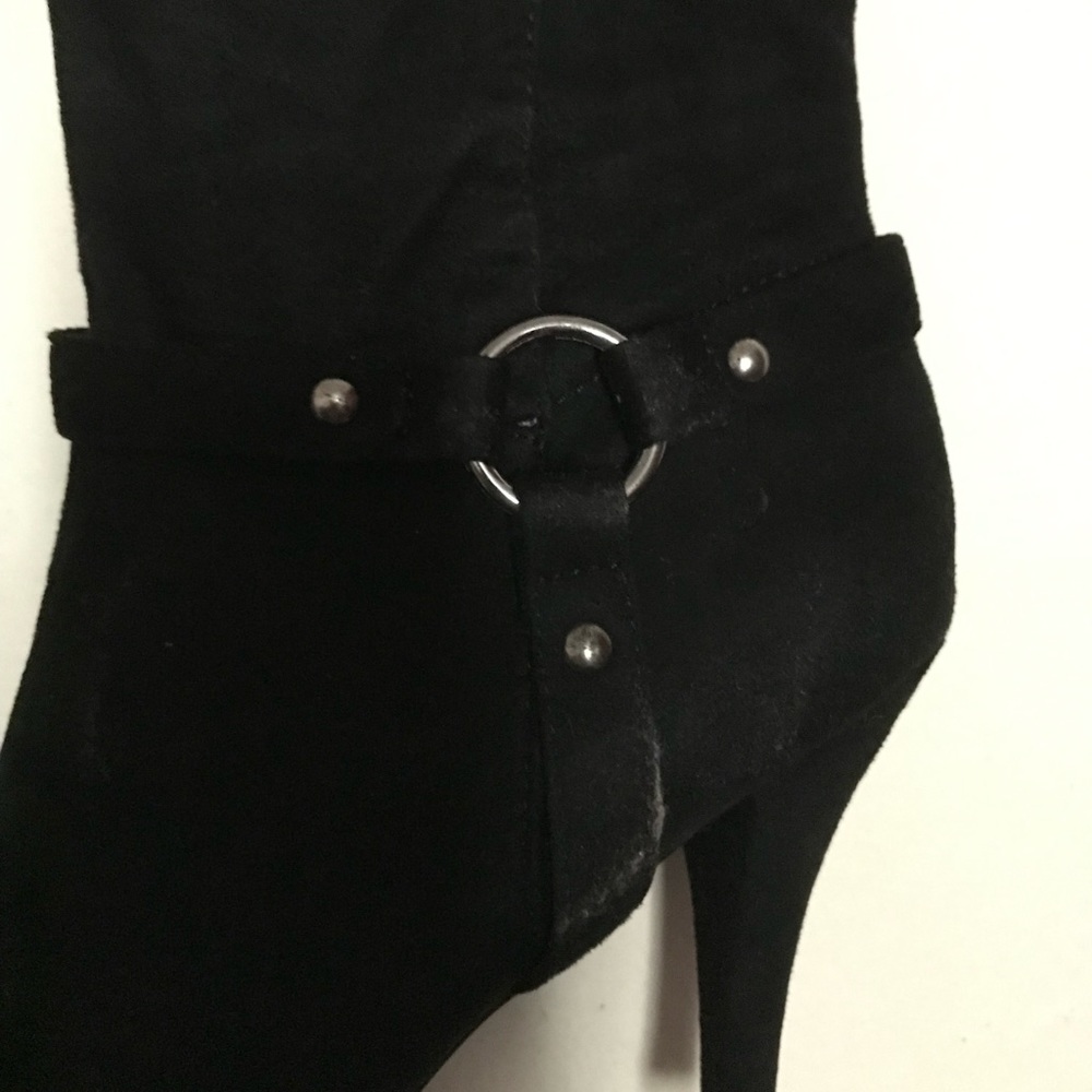 Guess size 10 black over the Knee Platform Boots